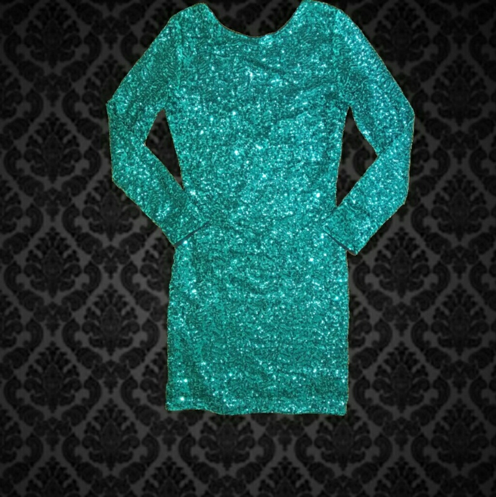 SOLD!! Emerald Green Sequin Mini Dress